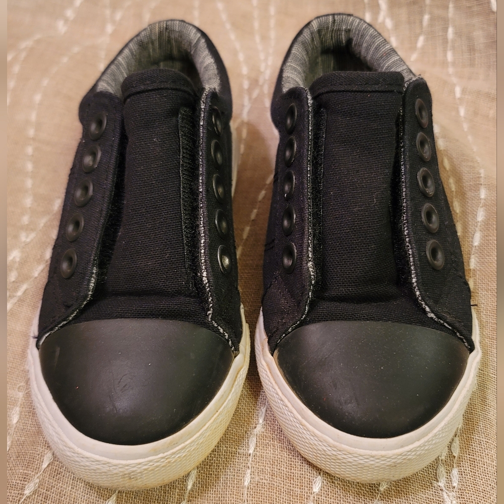 Cat & Jack Dwayne sneaker